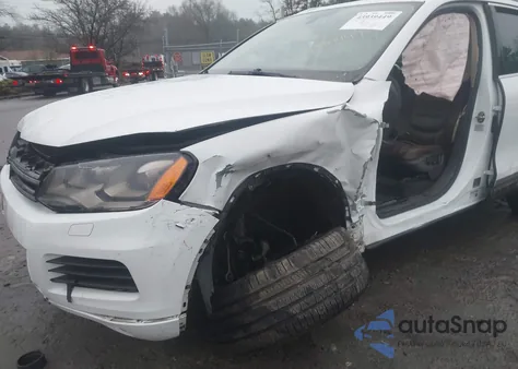 2013 Volkswagen Touareg Tdi Lux из США, поврежденный, VIN WVGEP9BP0DD003331